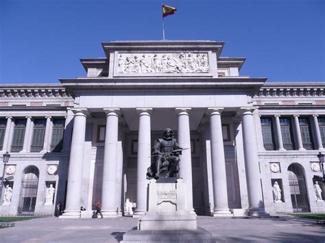 el museo del prado facts.